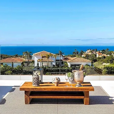 别墅 Carvoeiro Sleeps 12 With Pool And Air Con 卡武埃鲁