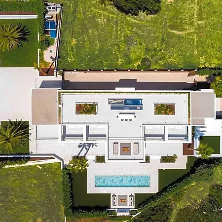 Villa Carvoeiro Sleeps 12 With Pool And Air Con Carvoeiro (Lagoa)